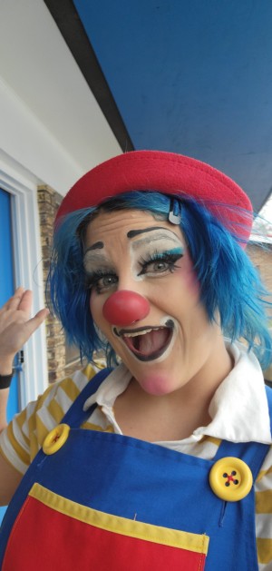 Sizzle the Clown