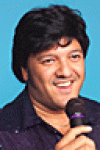 philipneilhead.gif